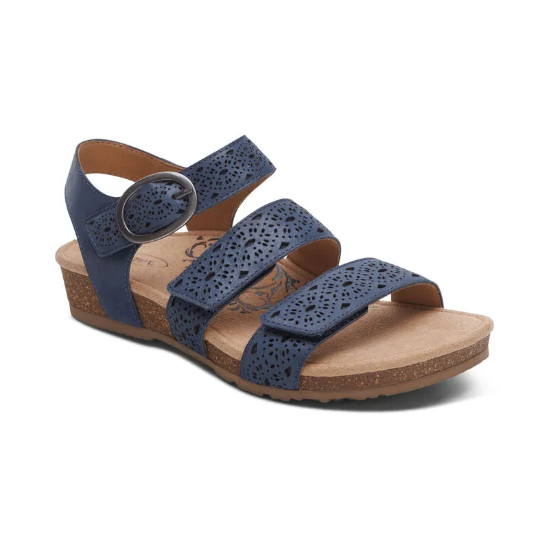 AETREX LILLY ADJUSTIBLE SANDAL - NAVY