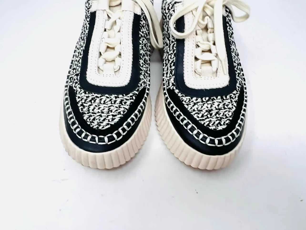 Dolce Vita Size 8.5 Black/Cream Variegated Platform Shoes Sneakers